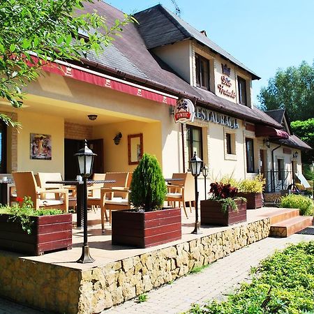 Dwa Bratanki Hotel Rzeszów Exterior foto