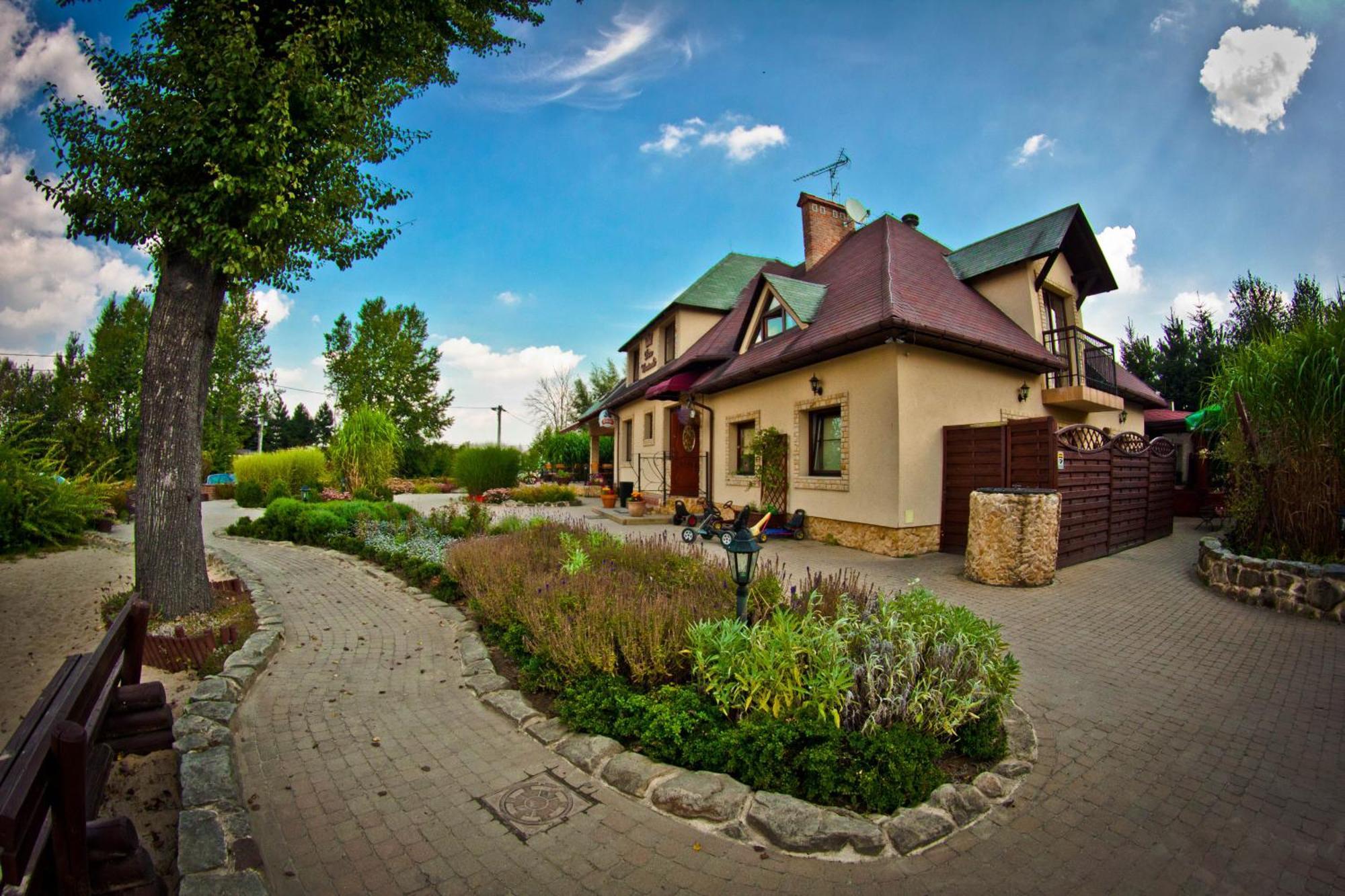 Dwa Bratanki Hotel Rzeszów Exterior foto