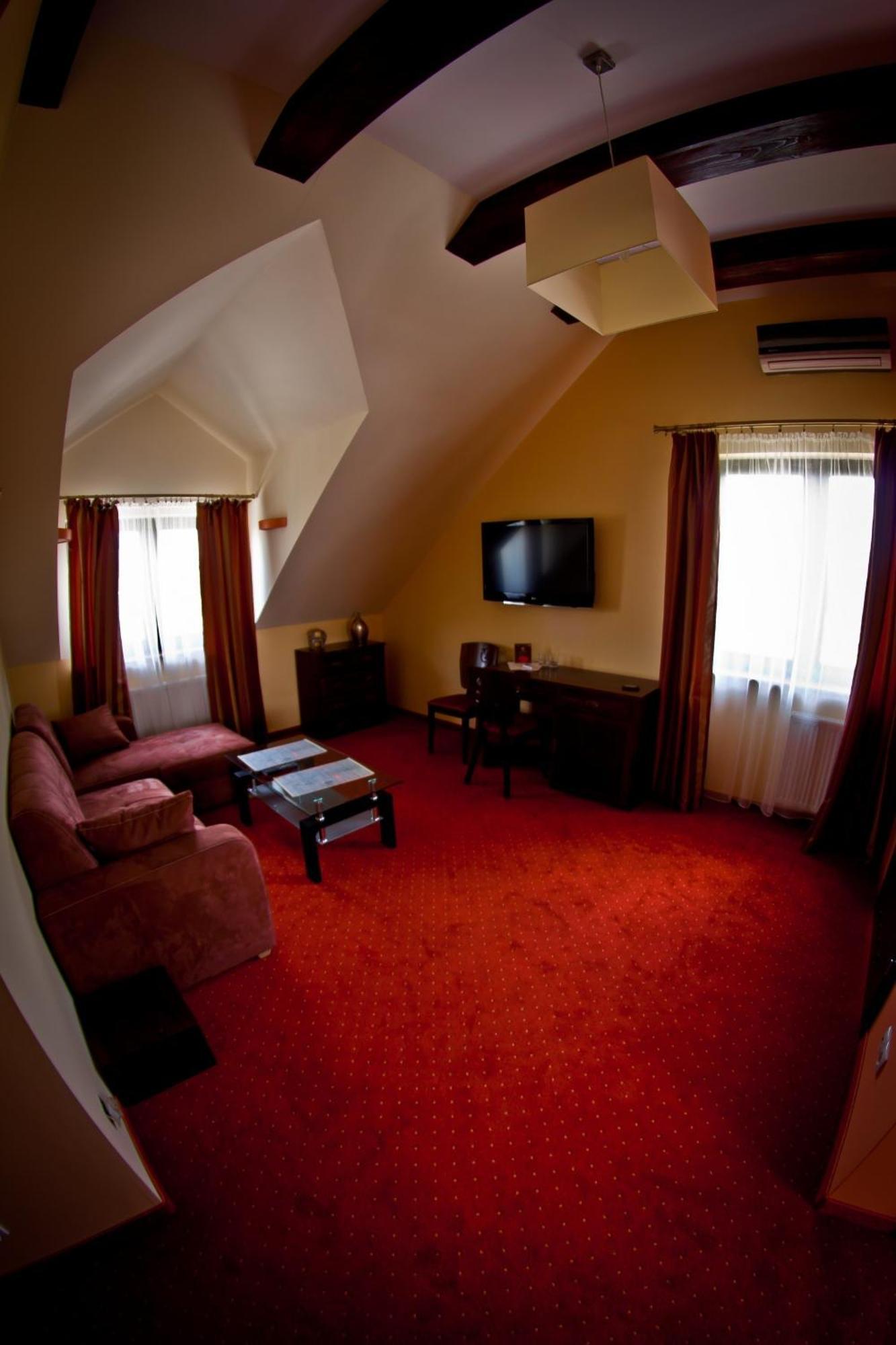 Dwa Bratanki Hotel Rzeszów Exterior foto