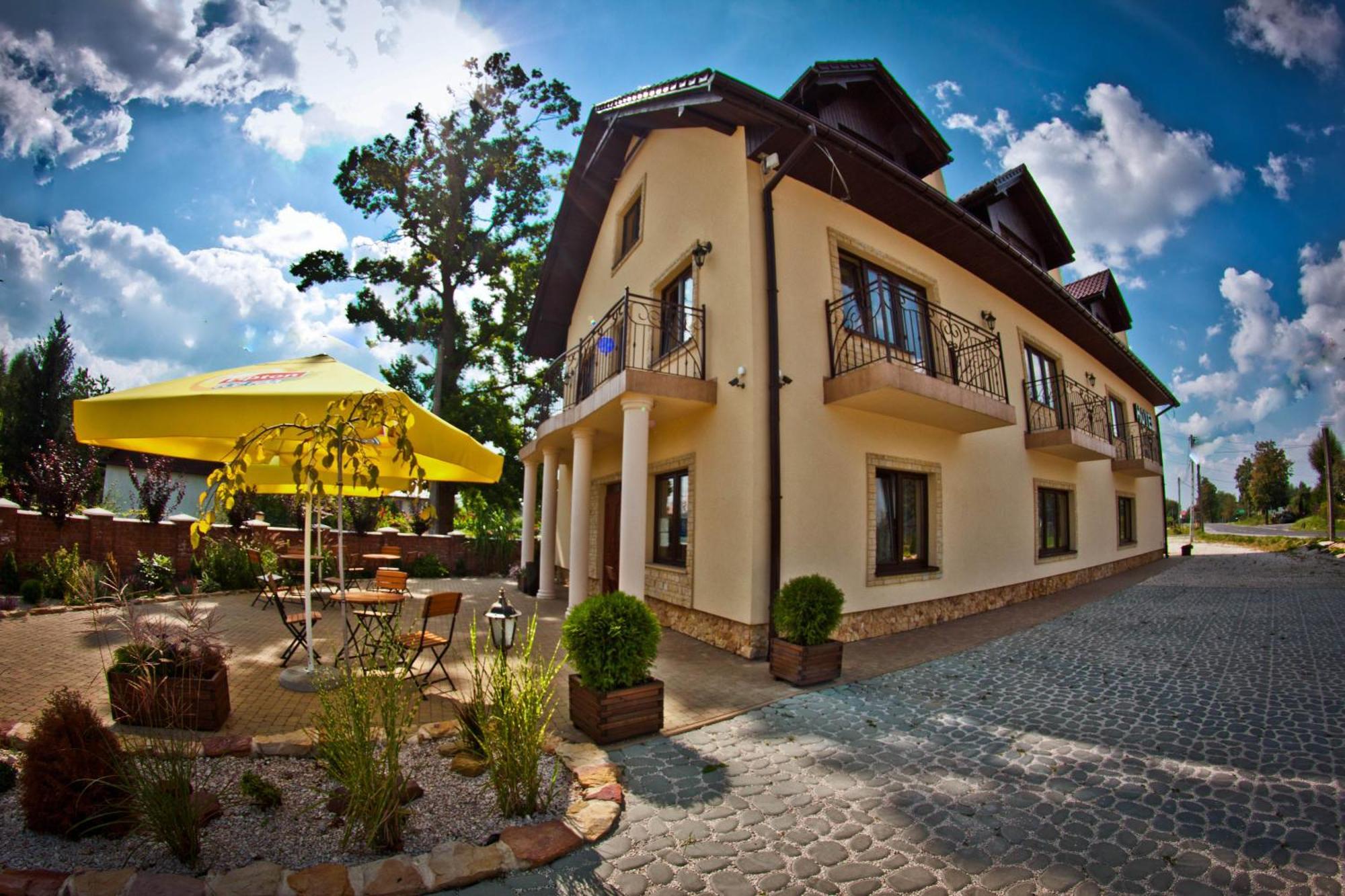 Dwa Bratanki Hotel Rzeszów Exterior foto