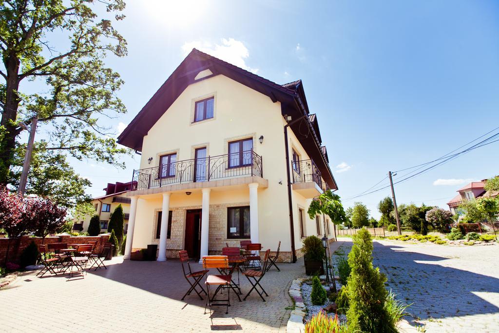 Dwa Bratanki Hotel Rzeszów Exterior foto