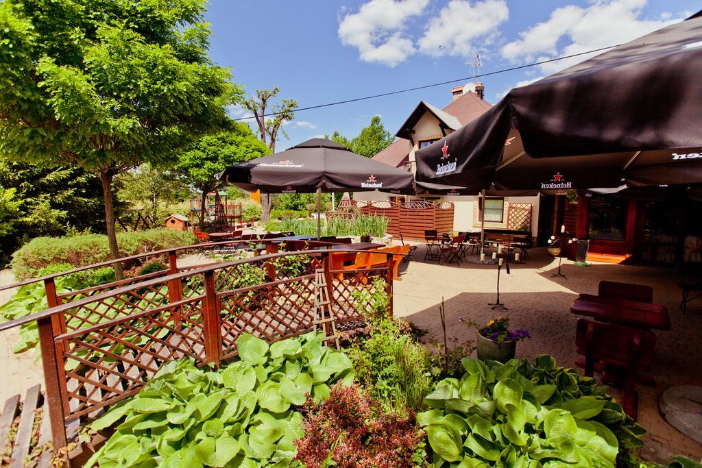 Dwa Bratanki Hotel Rzeszów Exterior foto