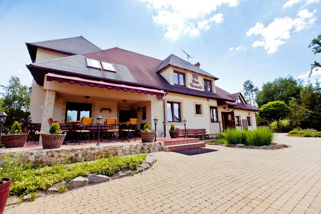 Dwa Bratanki Hotel Rzeszów Exterior foto
